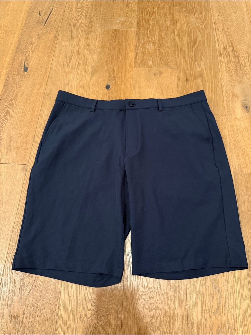 Greg Norman Everbest Golf Shorts - 38